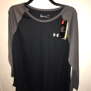 Under Armour Women’s Long Sleeve Size Large